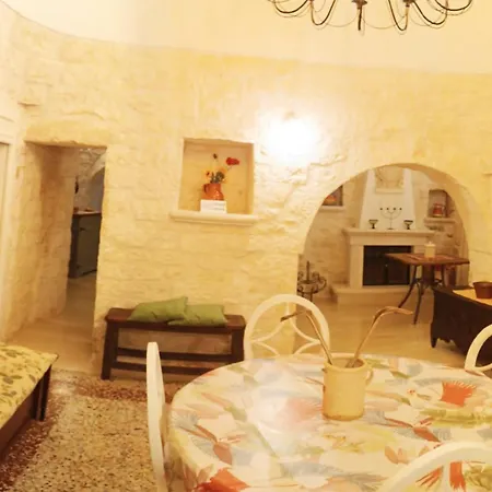 Guestrulli Charme E Tradizione Nella Valle D'itria Локоротондо