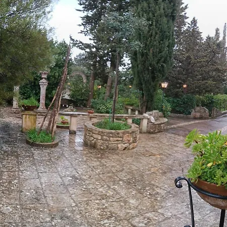 Guestrulli Charme E Tradizione Nella Valle D'itria Apartment